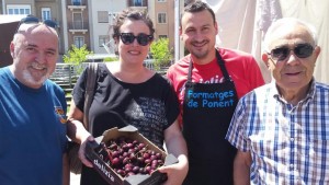 NOVA GUANYADORA DEL SORTEIG D’UNA CAIXA DE CIRERES “DELIZIA”